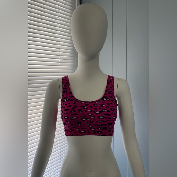 Rare No Boundaries Pink Cheetah Leopard Animal Print Sports Bra Size Medium - Picture 2 of 9